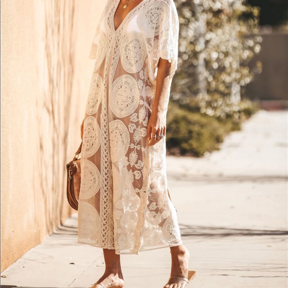 The Sayulita Kaftan Coverup - Picture 3 of 8
